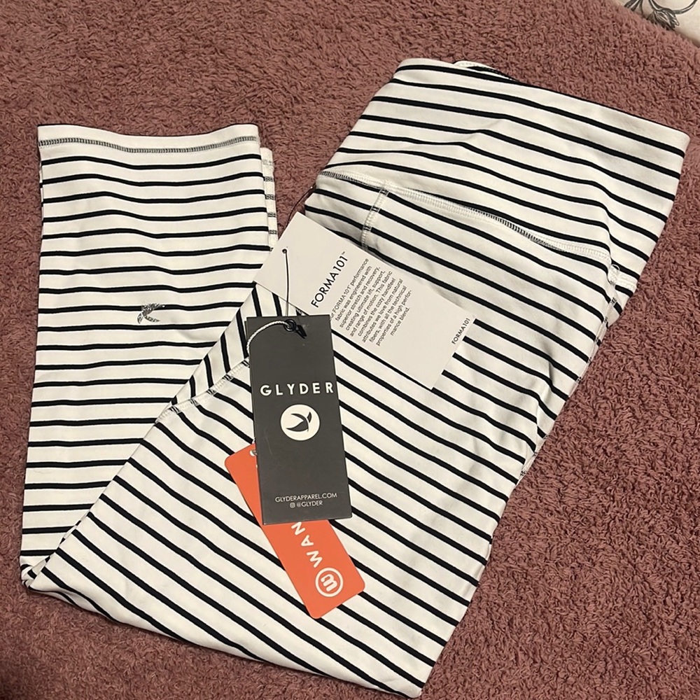 Glyder crop leggings